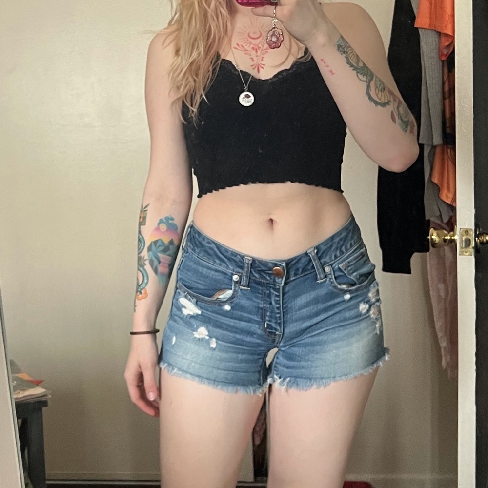 Blue Jean Mid Rise Shorts - Picture 2 of 2